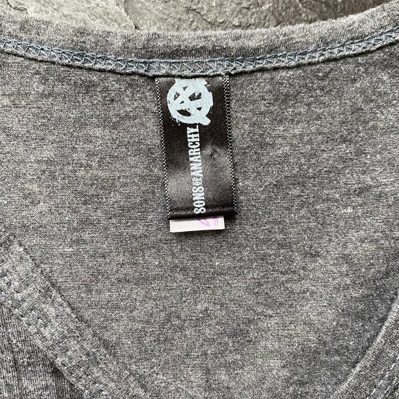 Sons of anarchy v-neck t-shirt M - Picture 4 of 9